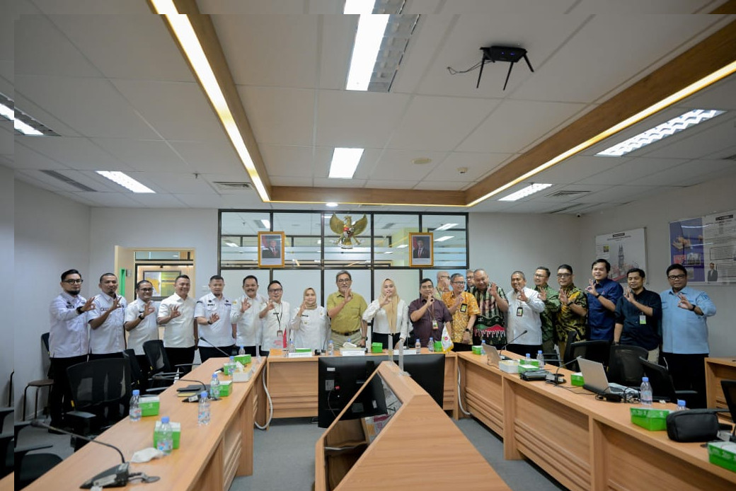 Hadiri Rakor KKKS, Bupati Kasmarni Komitmen Tingkatkan Kerjasama Pengelolaan Sumber Daya Energi
