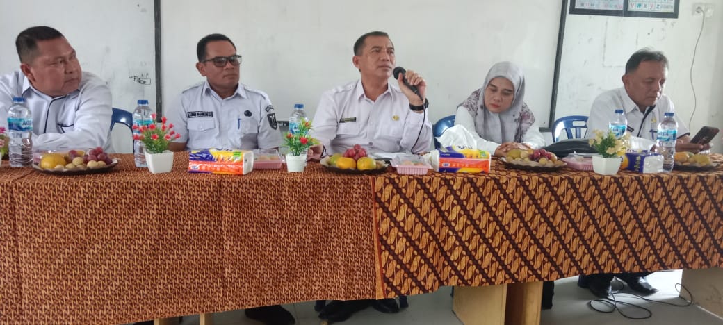 Pastikan Kualitas Nutrisi Siswa, Kadisdikbud Rohil Monitoring Program Makan Bergizi Gratis di Pekaitan