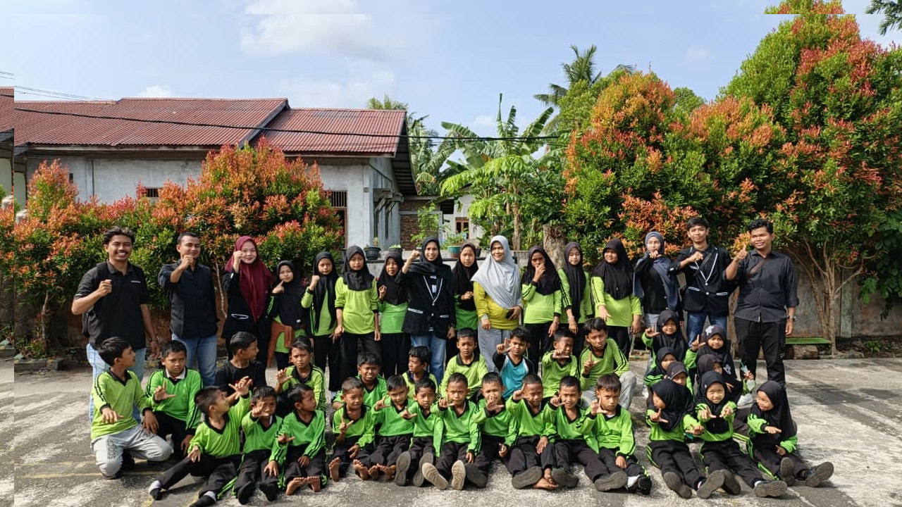 Gerakan Aksi Hijau Bangun Kesadaran Lingkungan Siswa lewat Program Green School