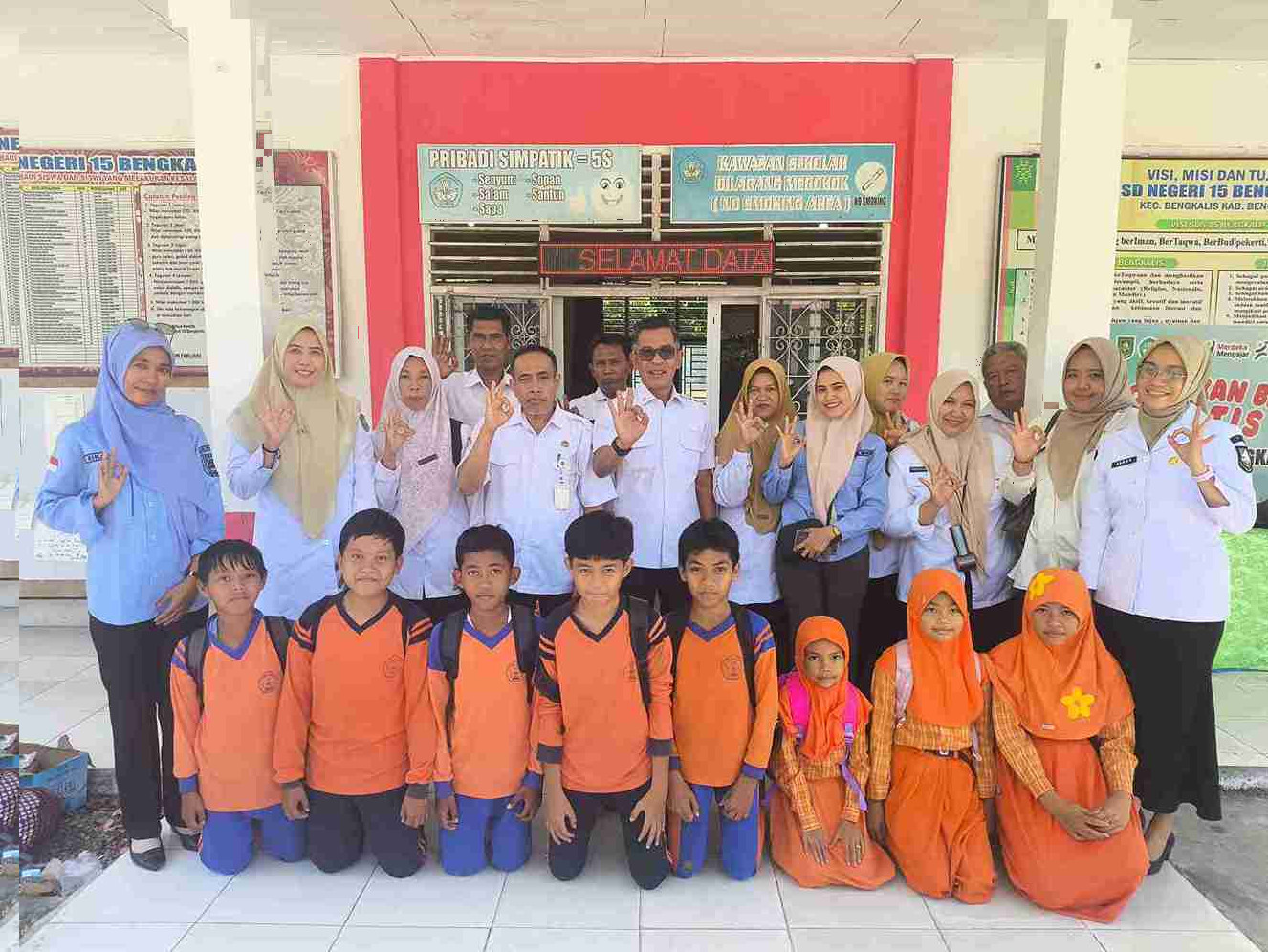 Disdukcapil Bengkalis Gencarkan Inovasi JEBOL MASTER Go To School, Himpun 585 Berkas Permohonan KIA