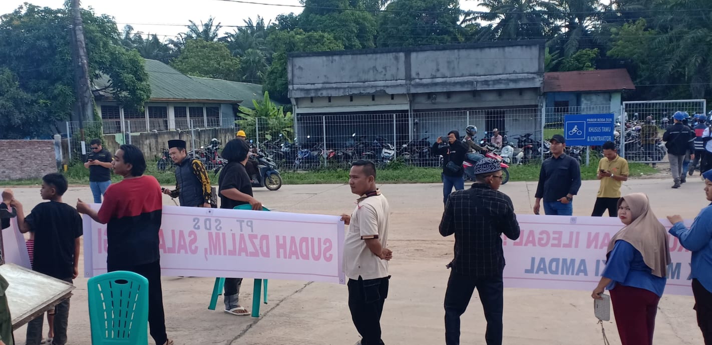 Warga Demo Perusahaan Group Apical di Kota Dumai, Diduga Lakukan Pembangunan Tanpa Amdal